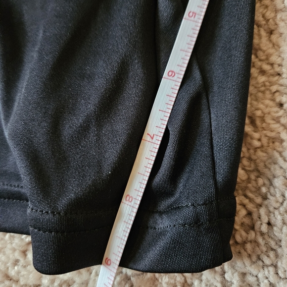 Under Armour Loose Fit Shorts Mens Large NWOT - Picture 6 of 6